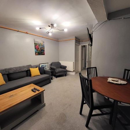City Centre Room, Wifi, Share Facility Σουόνσι Εξωτερικό φωτογραφία